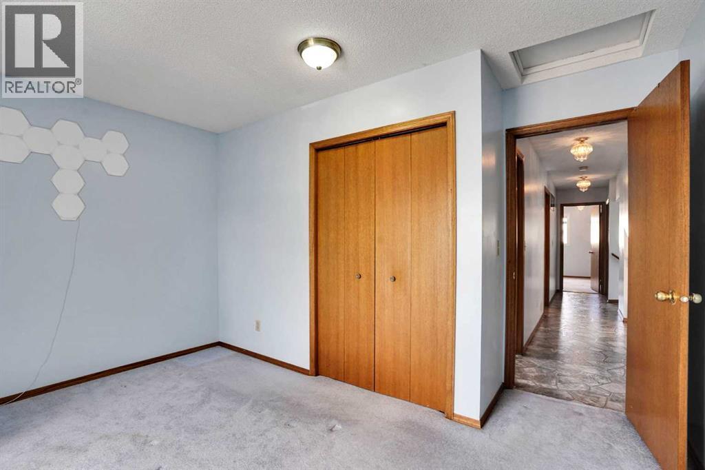 21 La Valencia Green NE, Calgary, Alberta  T1Y 6P5 - Photo 19 - A2333066