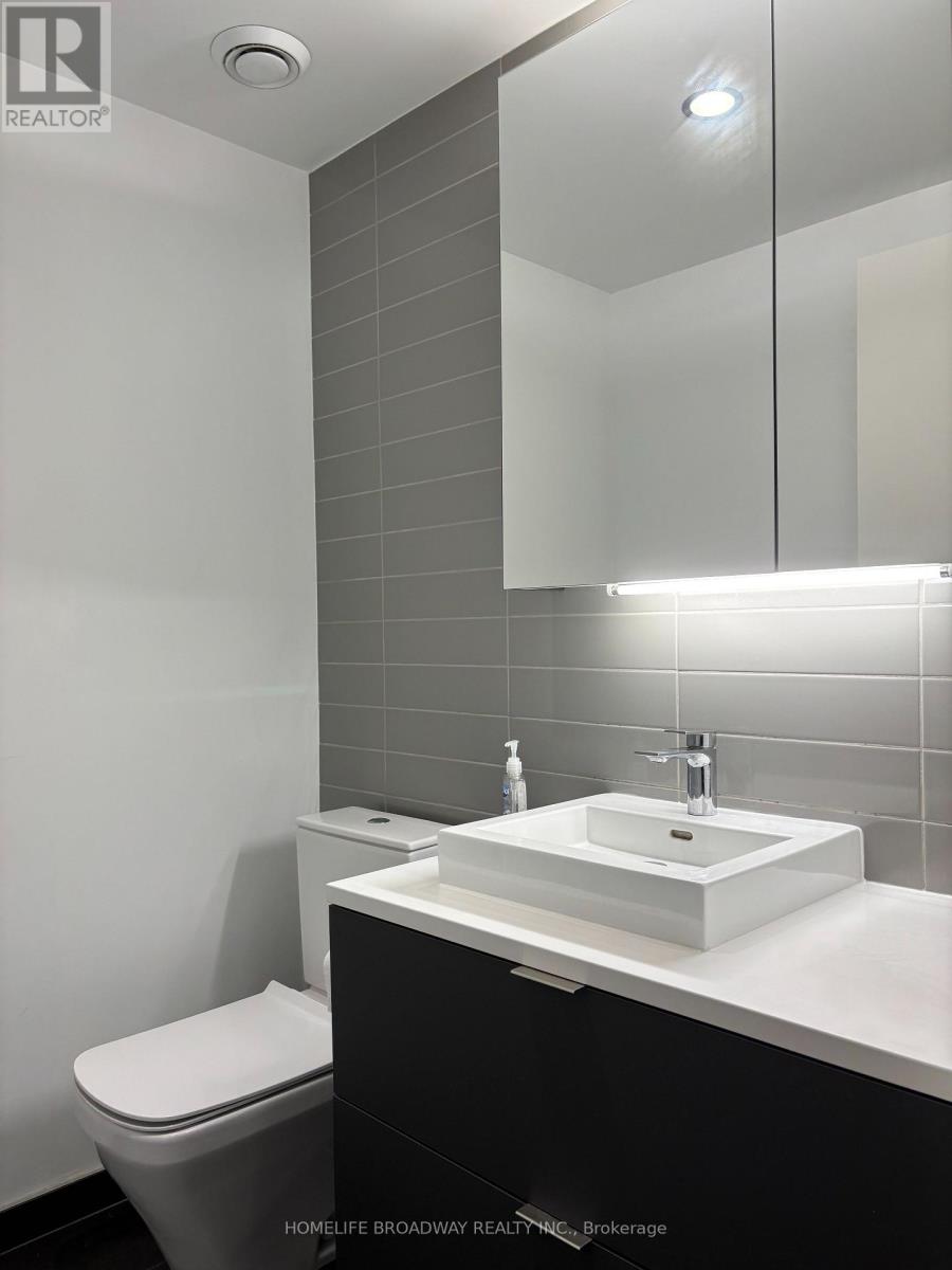 Th103 - 170 Bayview Avenue, Toronto, Ontario  M5A 0M4 - Photo 7 - C13630348