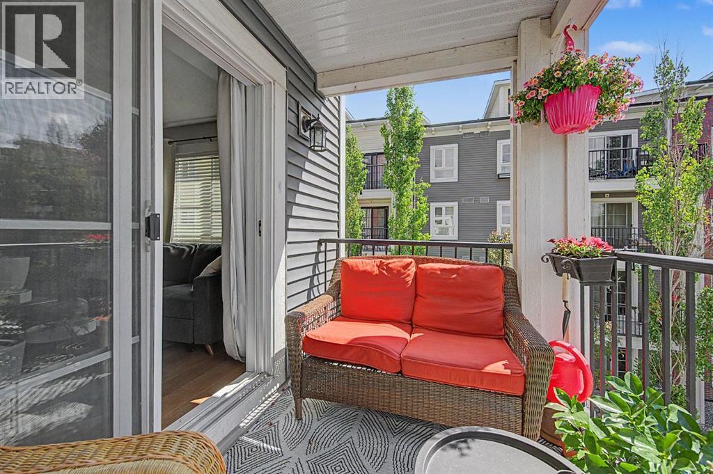 3312, 279 Copperpond Common SE, Calgary, Alberta  T2Z 1J1 - Photo 3 - A2317786