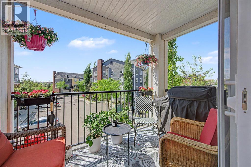 3312, 279 Copperpond Common SE, Calgary, Alberta  T2Z 1J1 - Photo 2 - A2317786