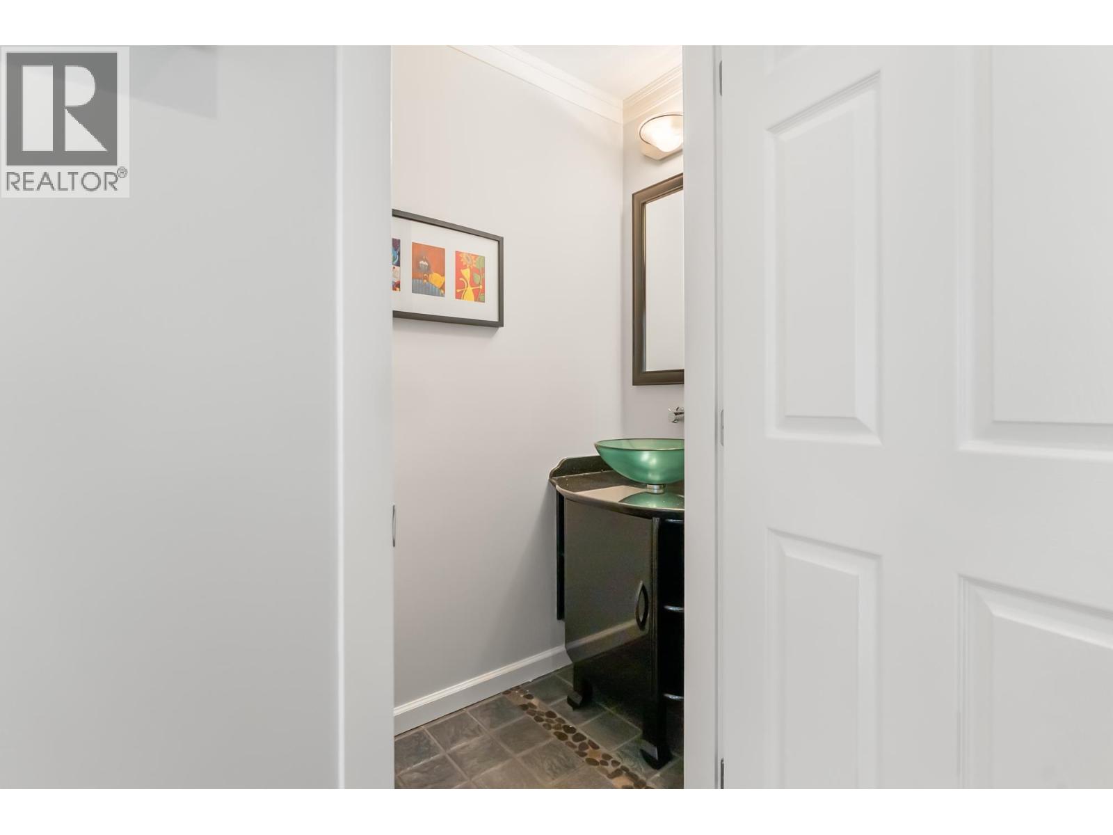 2146 W 14th Avenue, Vancouver, British Columbia  V6K 2V7 - Photo 38 - R3142472