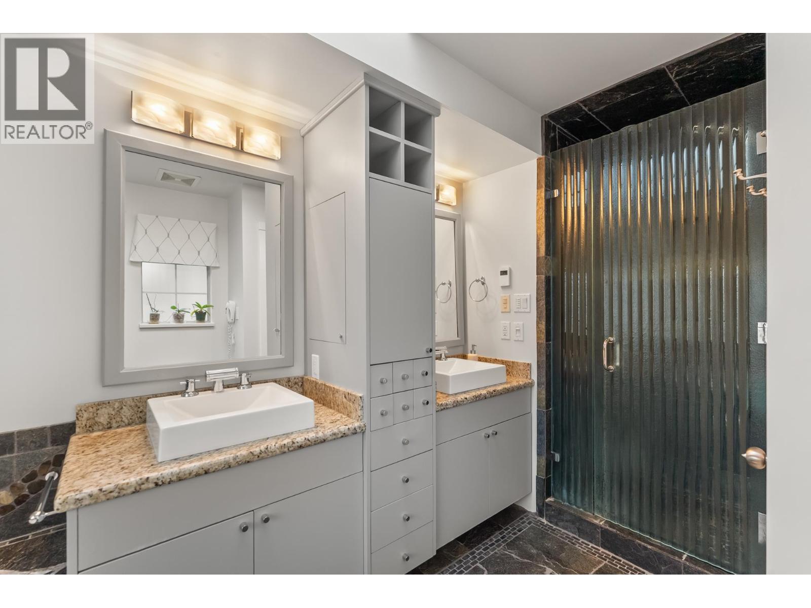 2146 W 14th Avenue, Vancouver, British Columbia  V6K 2V7 - Photo 35 - R3142472
