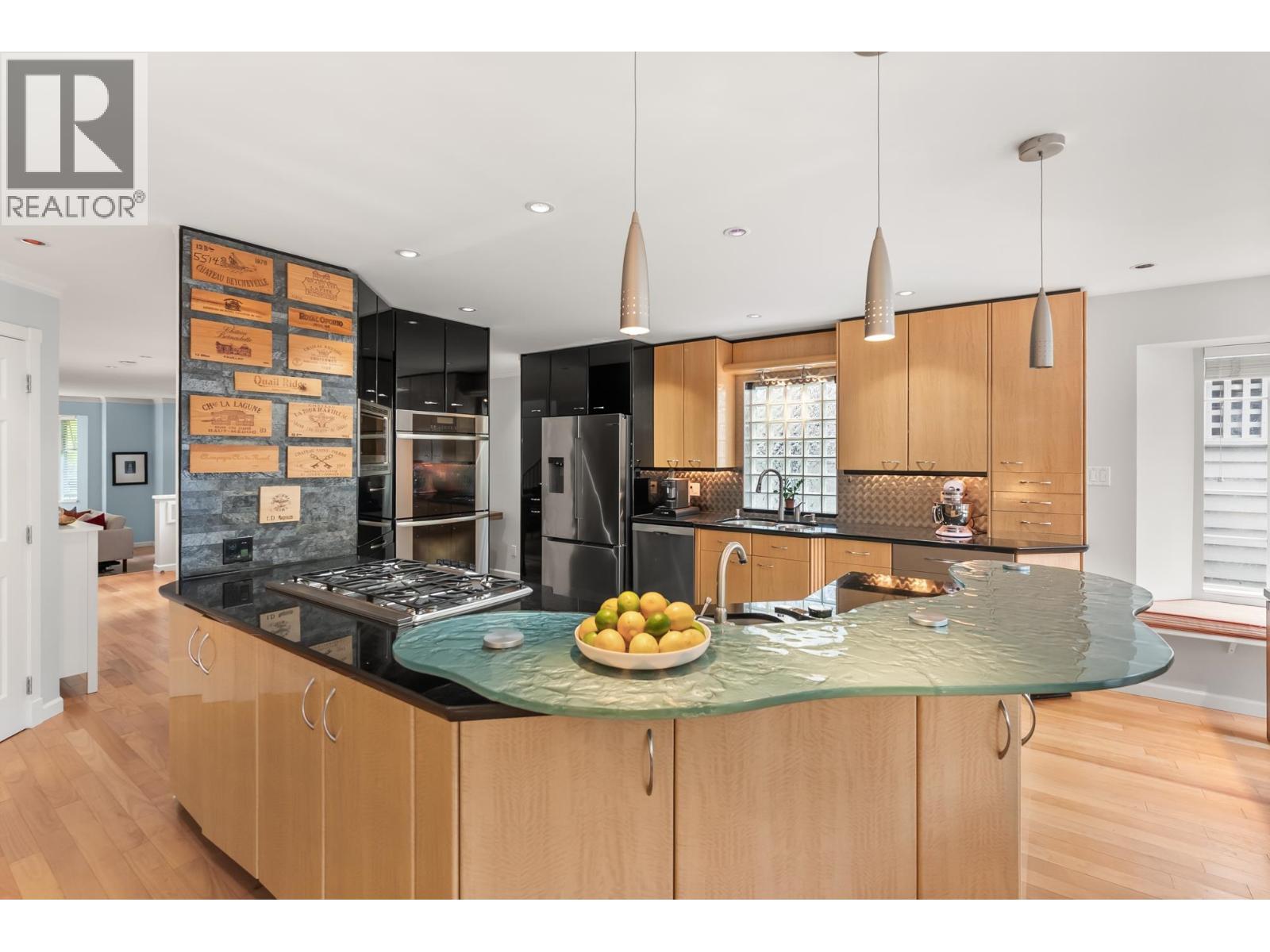 2146 W 14th Avenue, Vancouver, British Columbia  V6K 2V7 - Photo 17 - R3142472