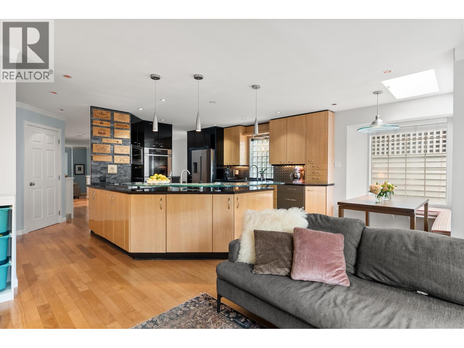 2146 W 14th Avenue, Vancouver, British Columbia  V6K 2V7 - Photo 16 - R3142472