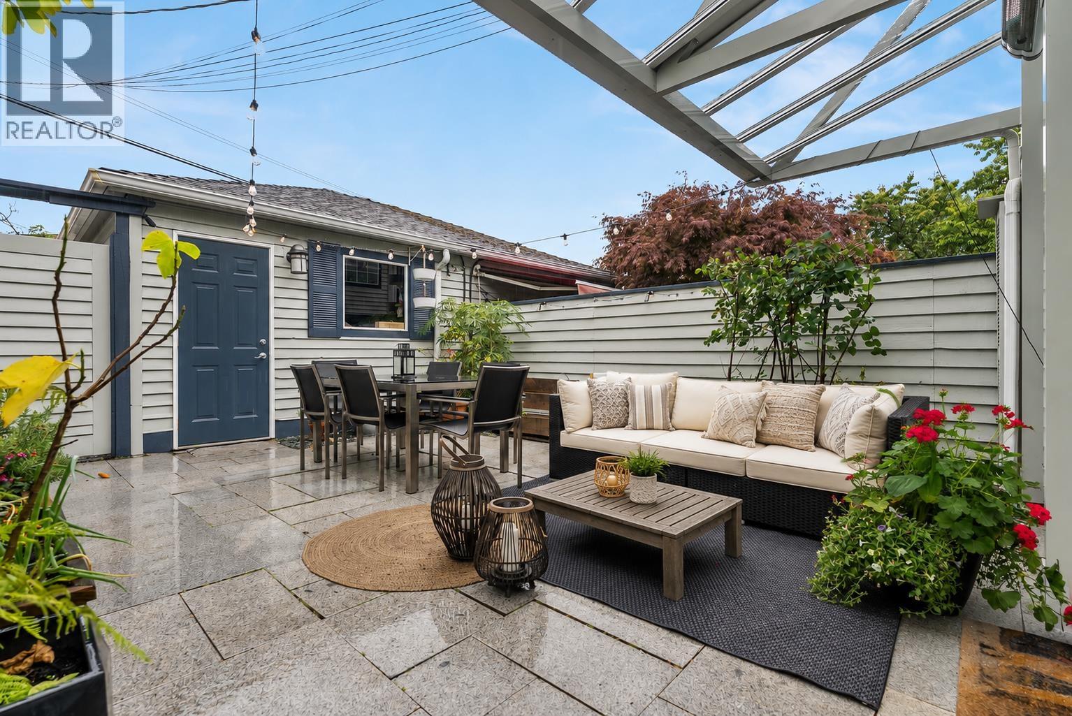 2146 W 14th Avenue, Vancouver, British Columbia  V6K 2V7 - Photo 24 - R3142472
