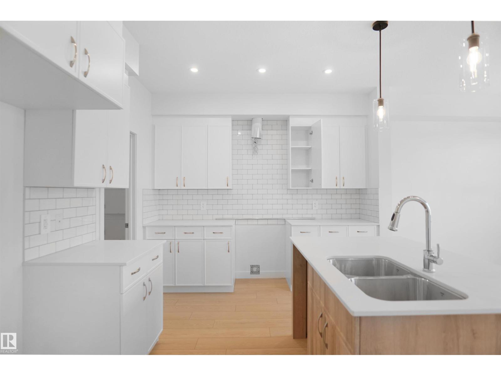 8707 183 Av NW, Edmonton, Alberta  T5Z 0X2 - Photo 10 - E4501857