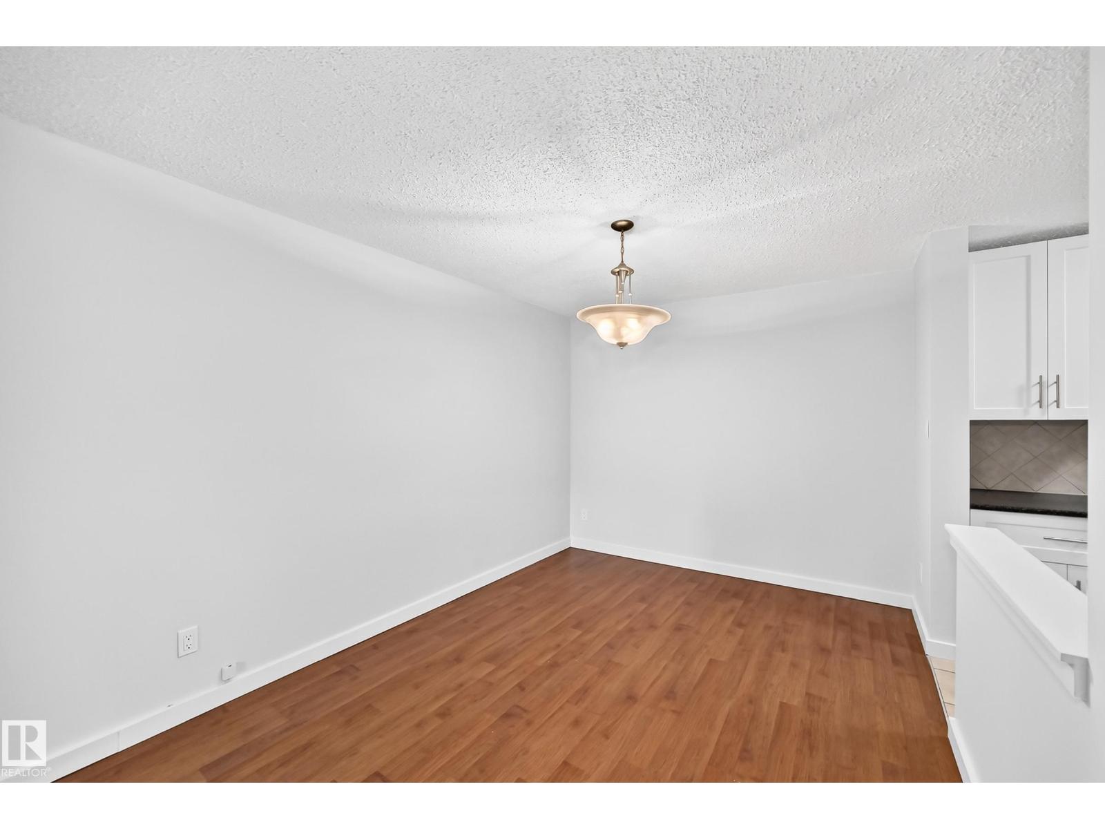 108 Surrey Gardens Gd NW, Edmonton, Alberta  T5T 1Z3 - Photo 17 - E4501858