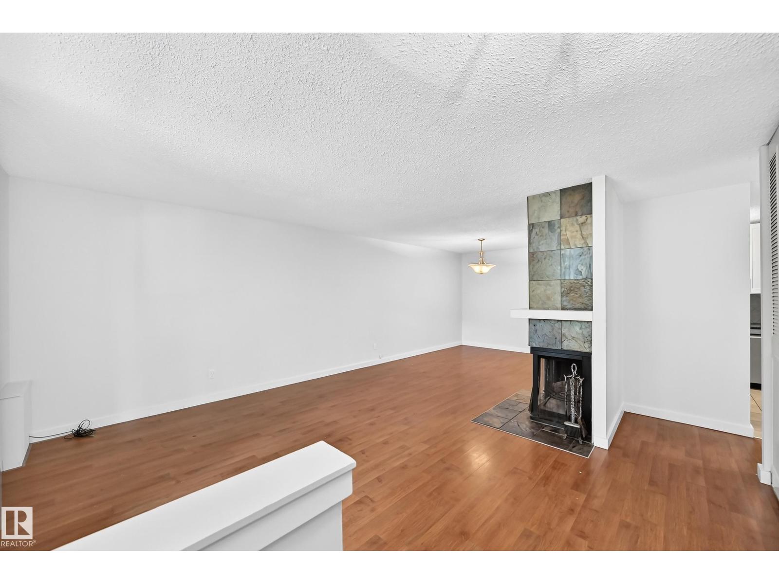108 Surrey Gardens Gd NW, Edmonton, Alberta  T5T 1Z3 - Photo 7 - E4501858