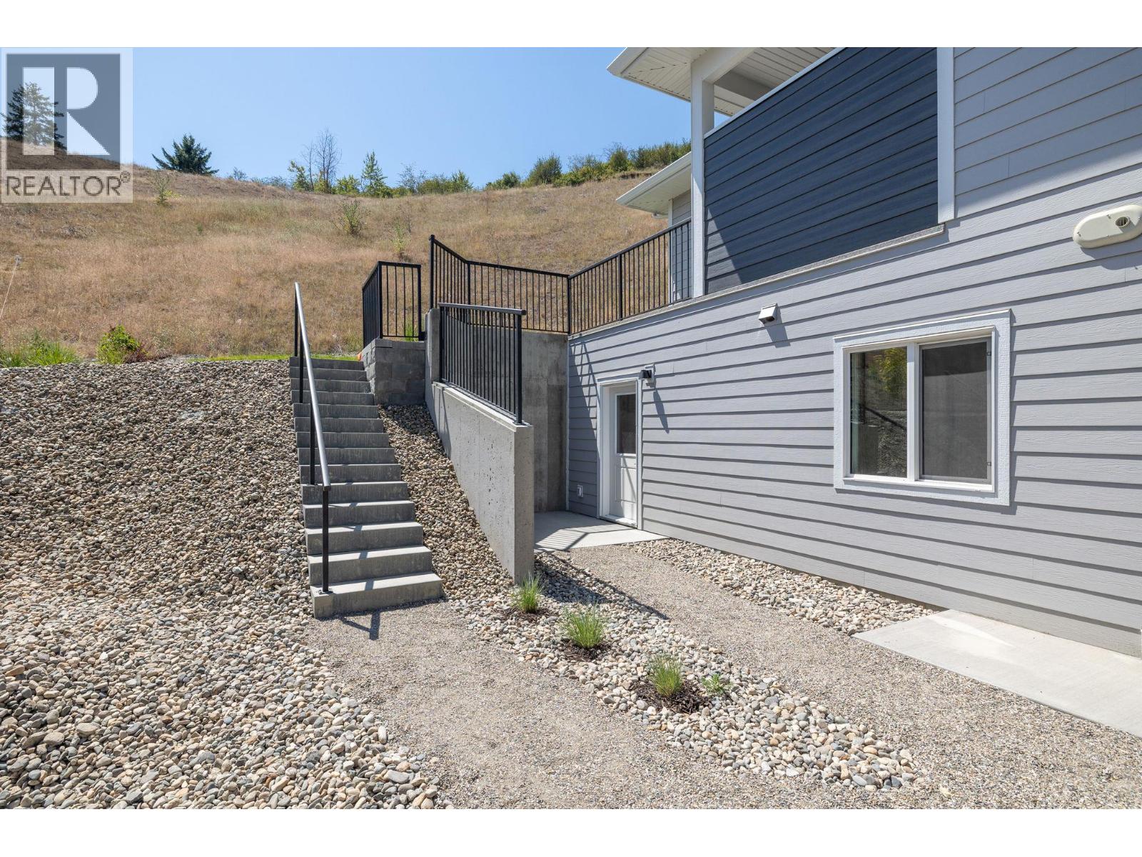 442 Arrowleaf Rise, Coldstream, British Columbia  V1B 2M4 - Photo 40 - 10380743
