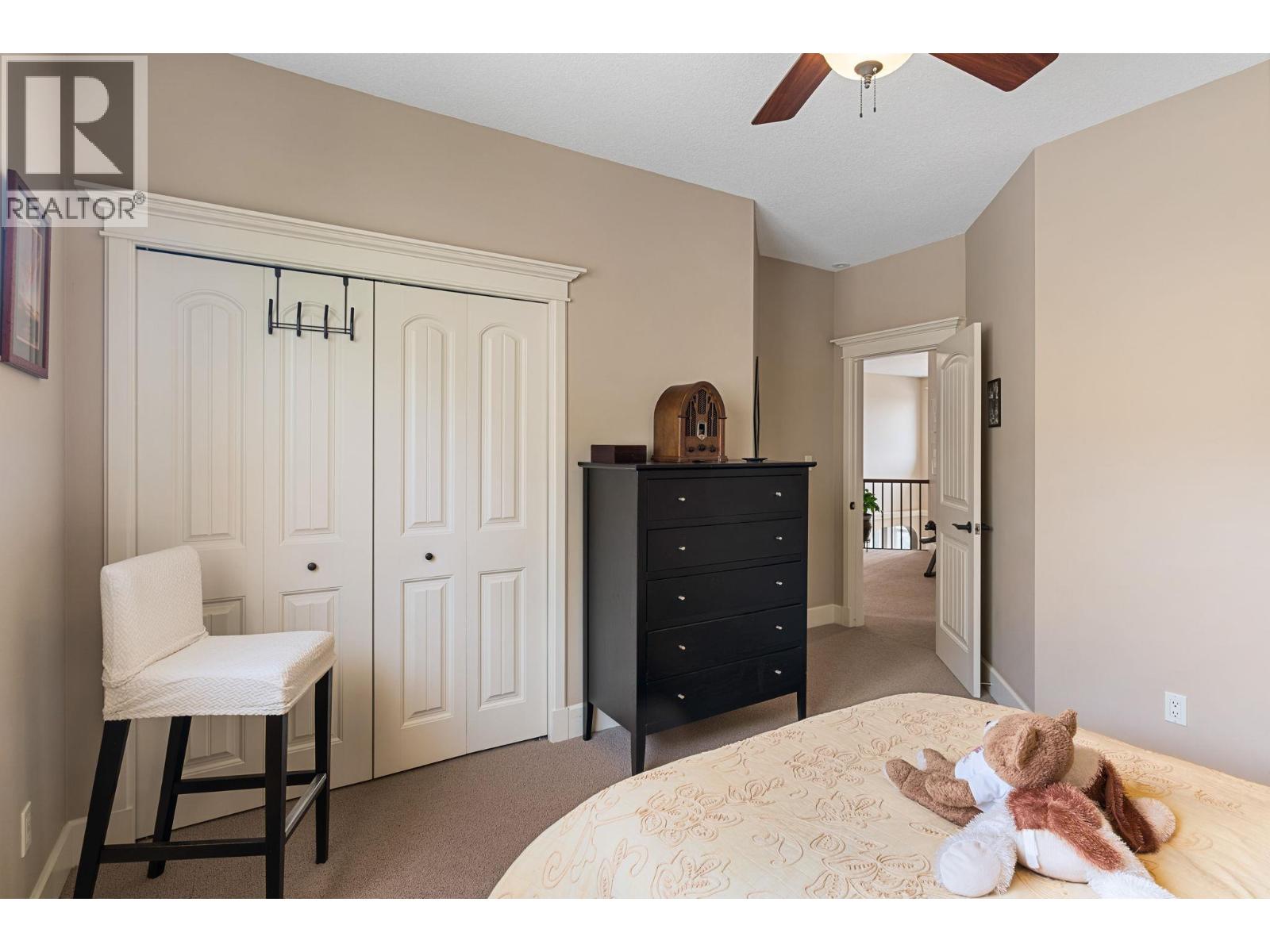 1011 Foothills Court, Vernon, British Columbia  V1B 3Z5 - Photo 31 - 10387000