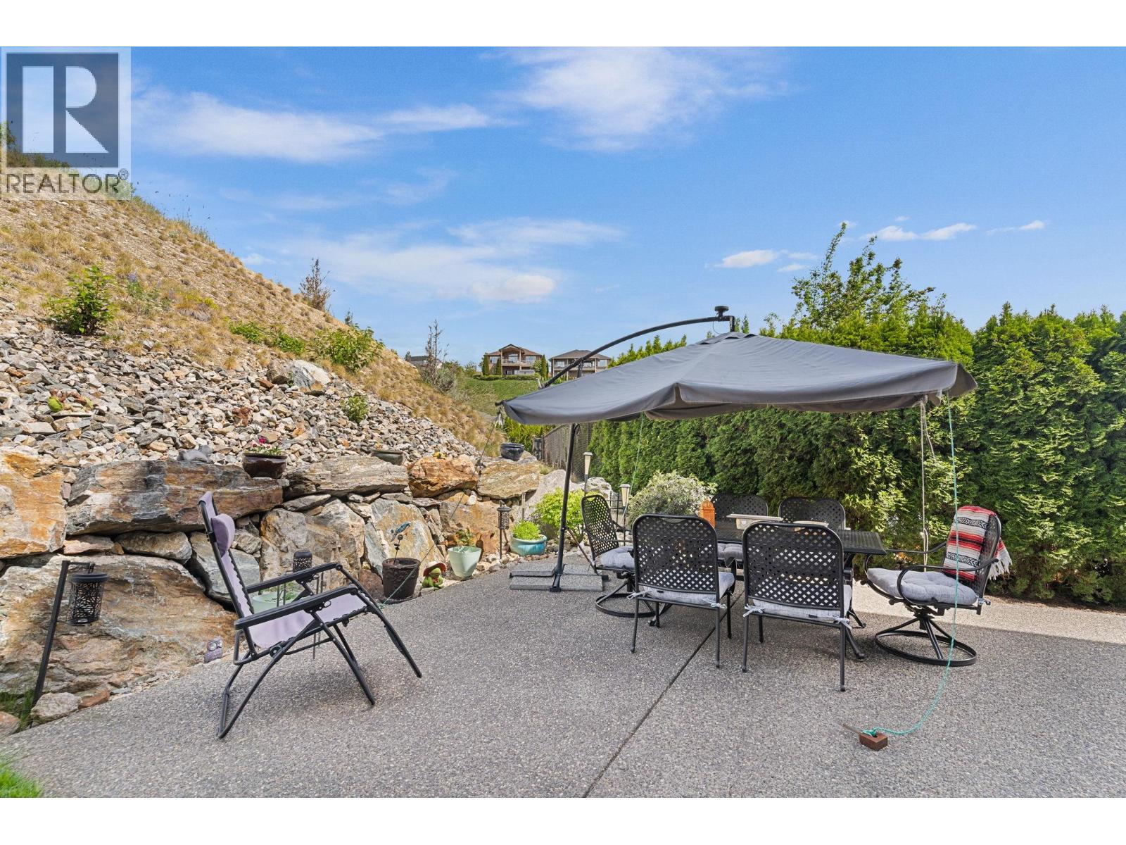 1011 Foothills Court, Vernon, British Columbia  V1B 3Z5 - Photo 15 - 10387000