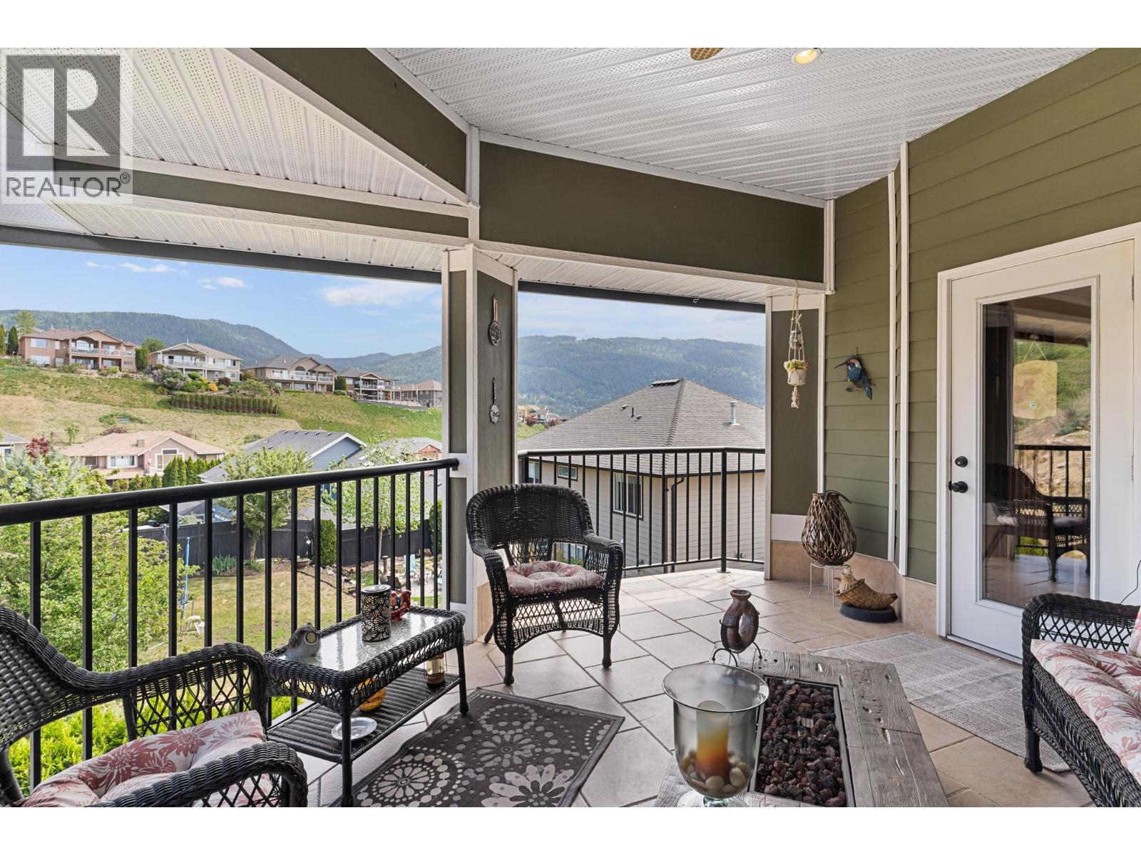 1011 Foothills Court, Vernon, British Columbia  V1B 3Z5 - Photo 35 - 10387000