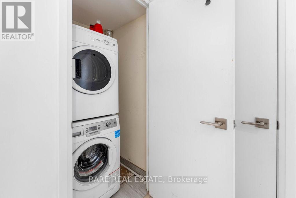 E112 - 555 Wilson Avenue, Toronto, Ontario  M3H 0C5 - Photo 9 - C13131018