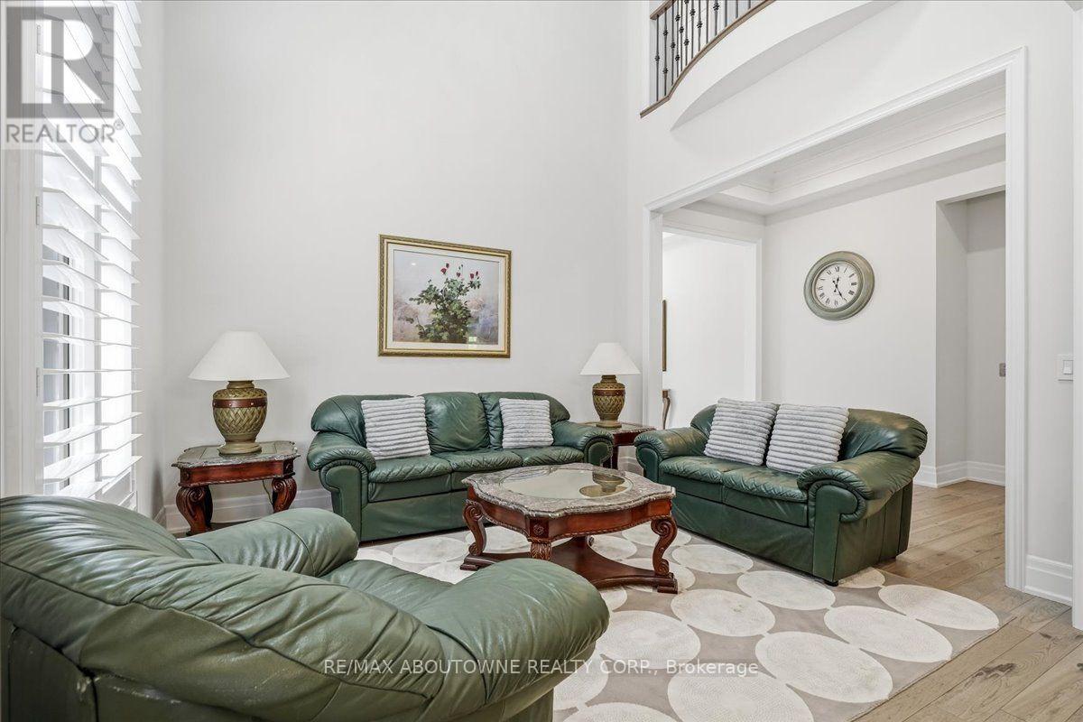 2359 Saw Whet Boulevard, Oakville, Ontario L6M 5M8 - Photo 8 - W13614454