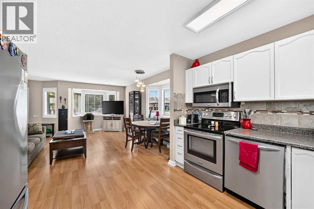 3516 26a Street SE, Calgary, Alberta  T2B 3G8 - Photo 10 - A2329792