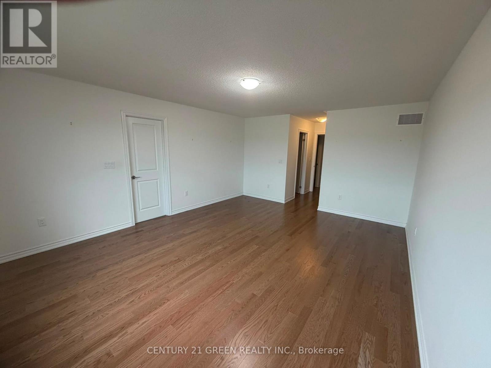 6 Reigate Avenue, Whitby, Ontario  L1P 0R1 - Photo 13 - E13630526