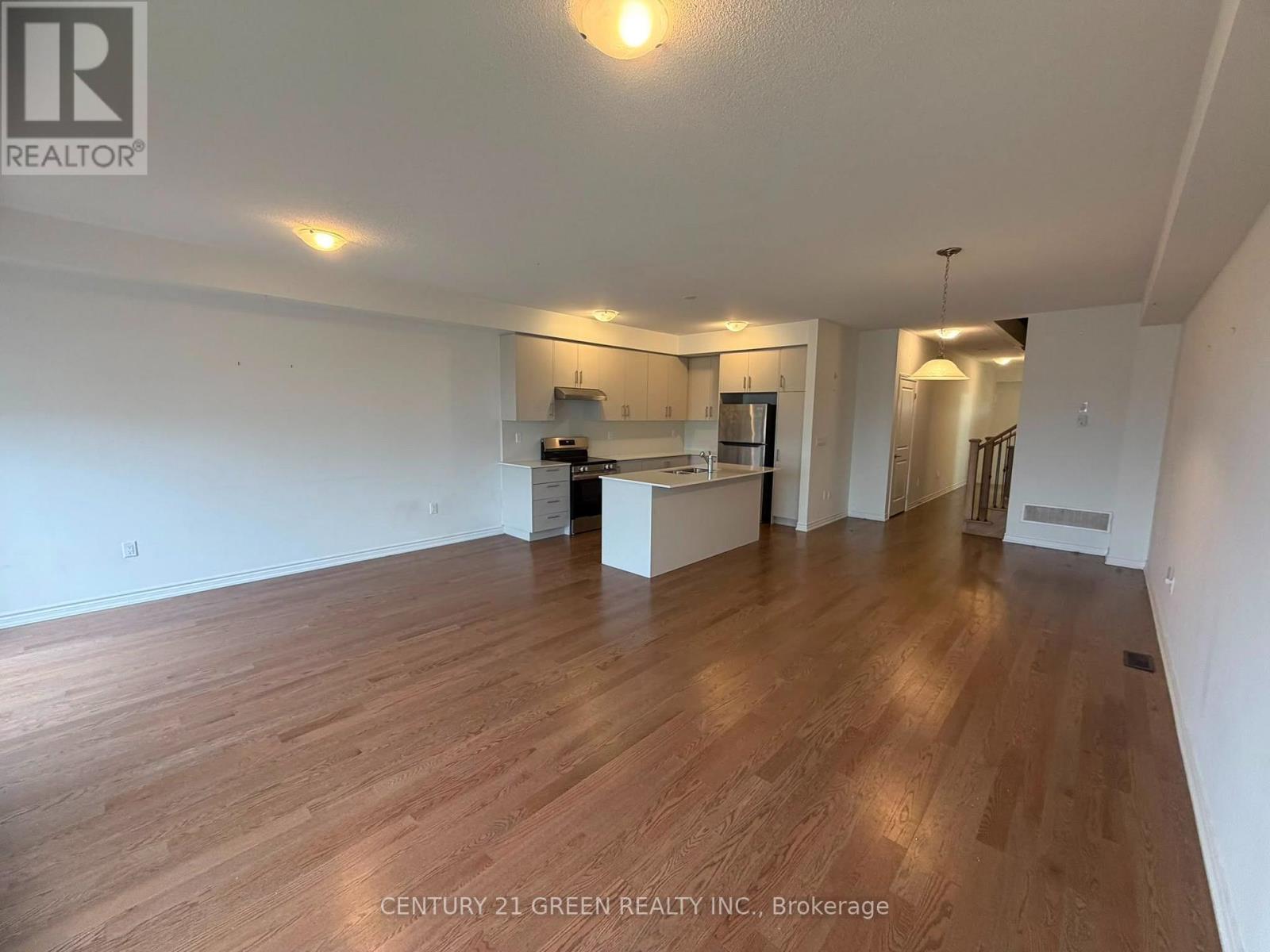 6 Reigate Avenue, Whitby, Ontario  L1P 0R1 - Photo 6 - E13630526