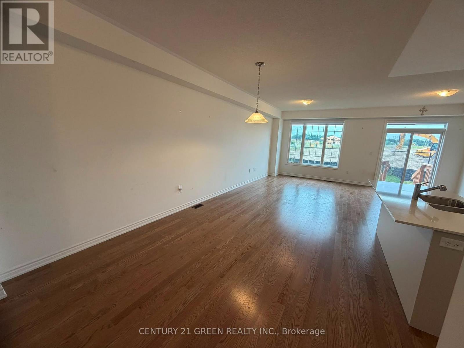6 Reigate Avenue, Whitby, Ontario  L1P 0R1 - Photo 9 - E13630526