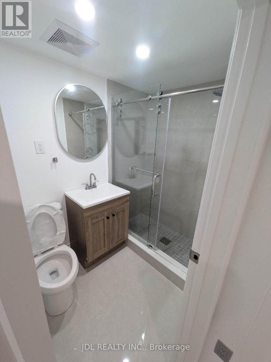 345 Centre Street E, Richmond Hill, Ontario  L4C 1B3 - Photo 7 - N13630530
