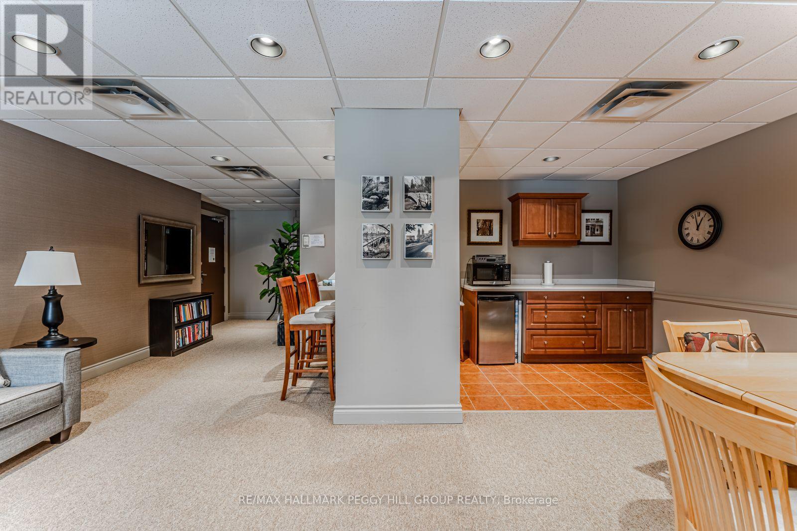 104 - 200 Collier Street, Barrie, Ontario  L4M 1H7 - Photo 11 - S13630520