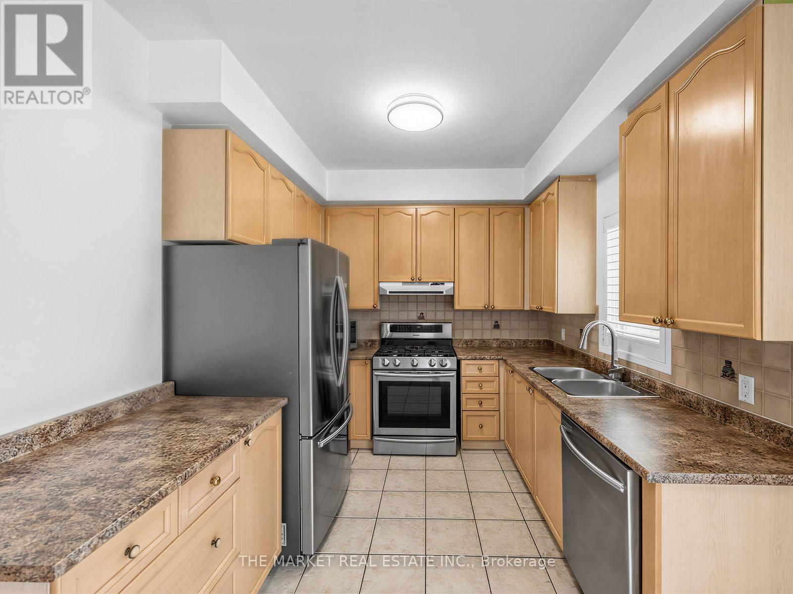 5088 Forestwalk Circle, Mississauga, Ontario  L4Z 4A2 - Photo 14 - W13630486