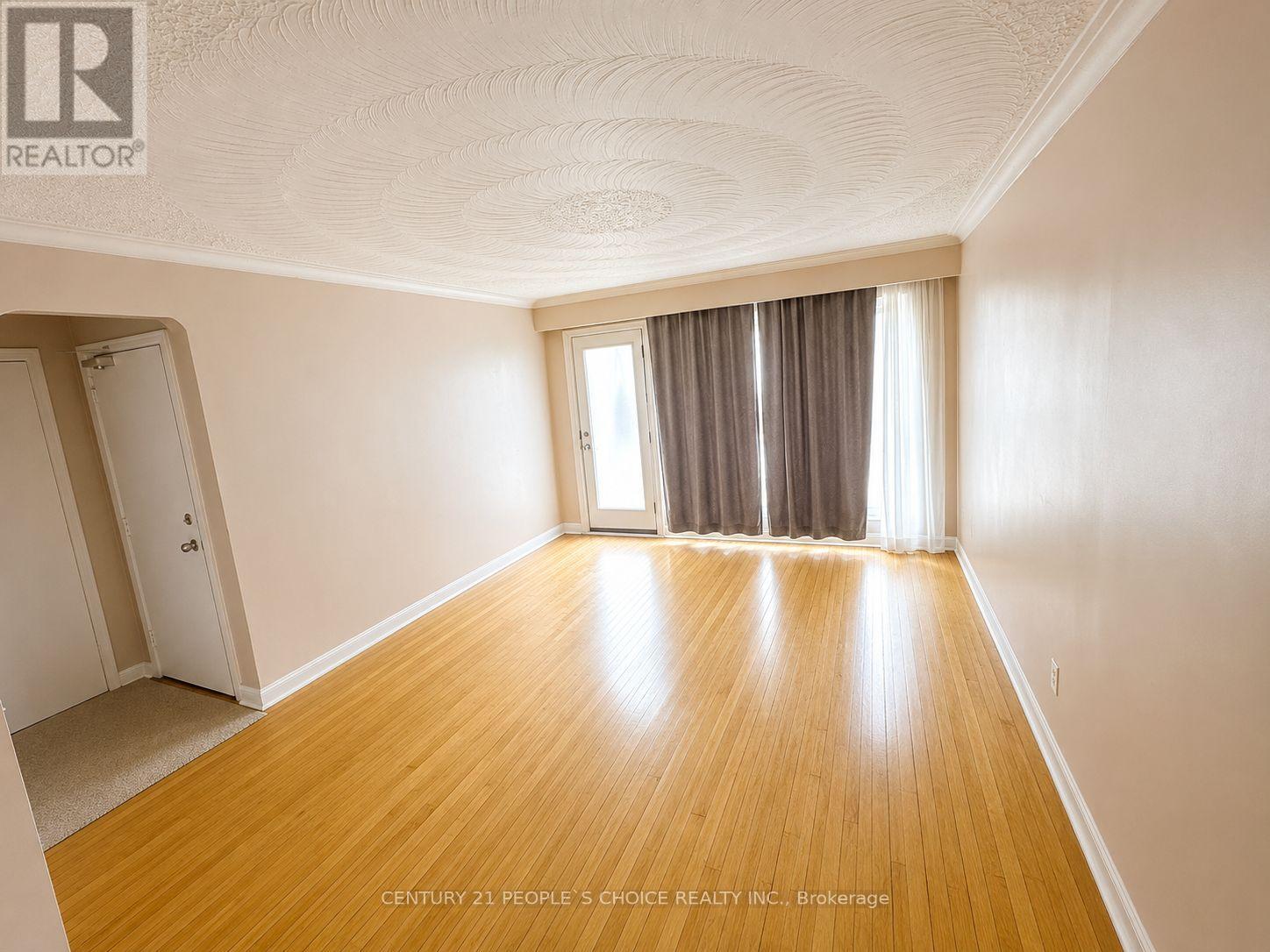 2 - 183 Bowie Avenue, Toronto, Ontario  M6E 2R5 - Photo 3 - W13630490