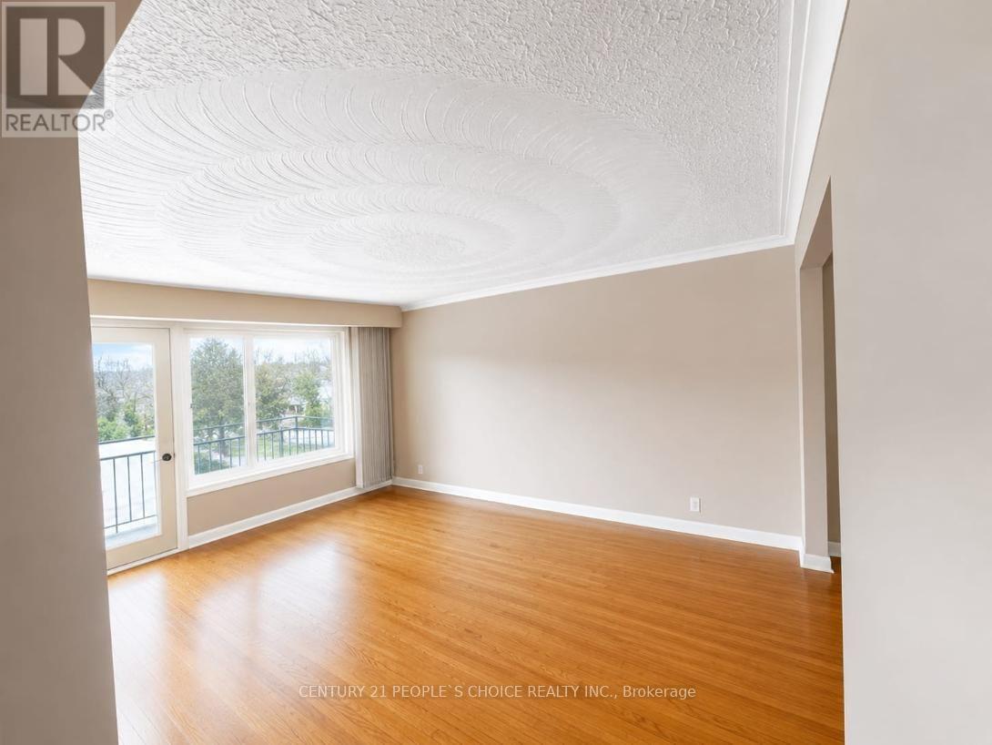 2 - 183 Bowie Avenue, Toronto, Ontario  M6E 2R5 - Photo 4 - W13630490