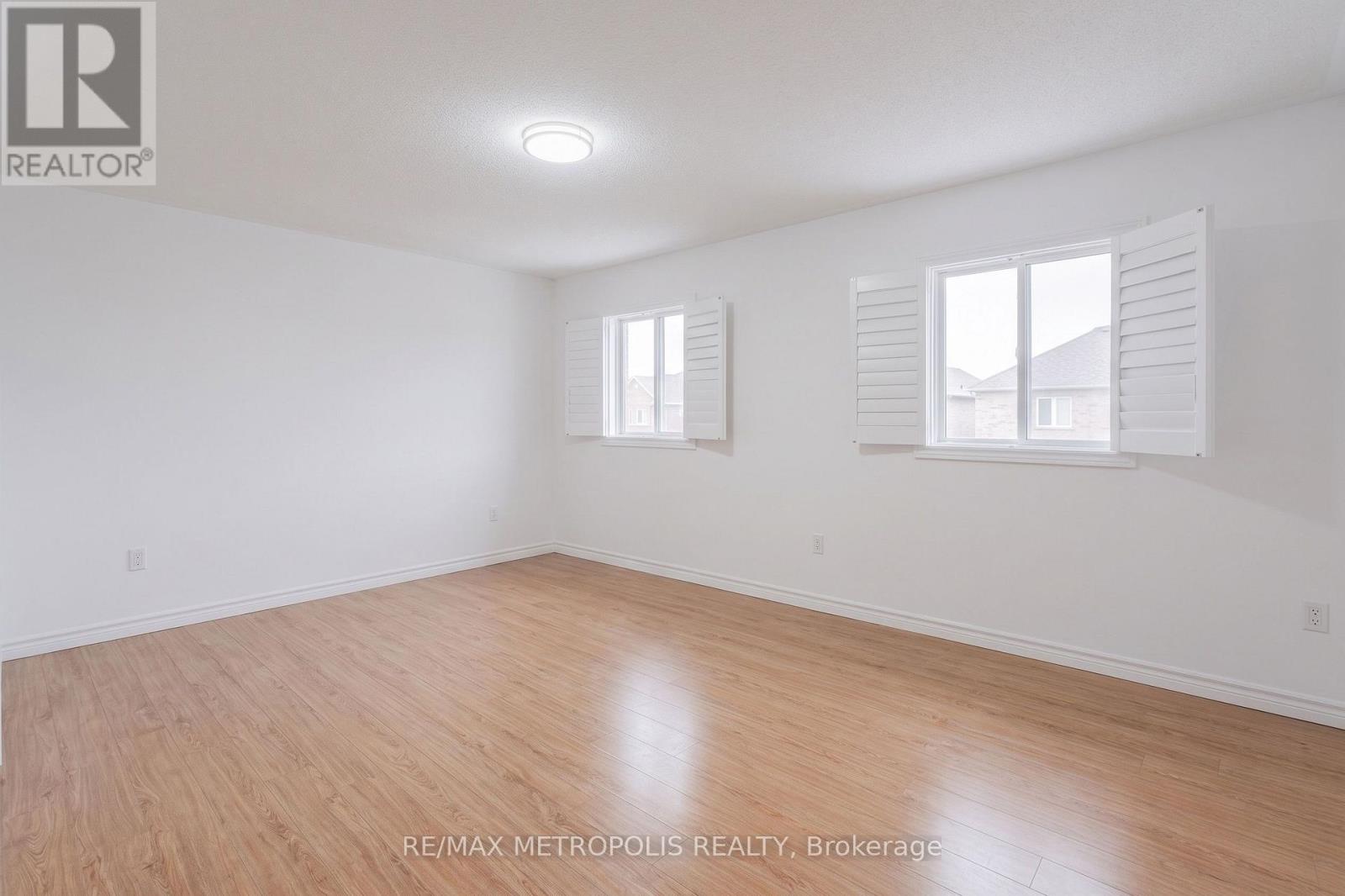 52 Gore Valley Trail, Brampton, Ontario  L6P 2G9 - Photo 12 - W13630504