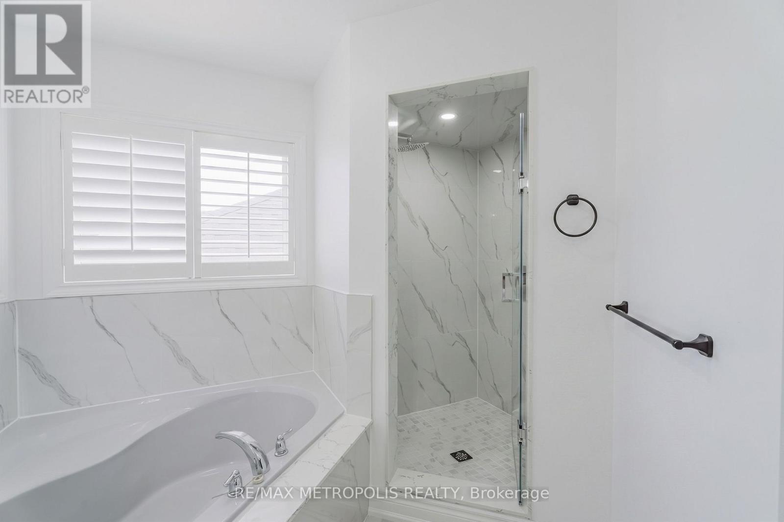 52 Gore Valley Trail, Brampton, Ontario  L6P 2G9 - Photo 14 - W13630504
