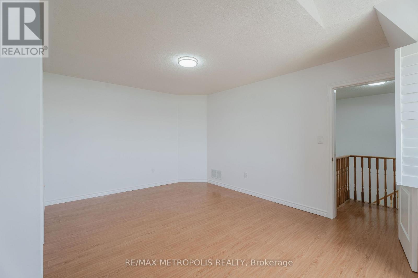 52 Gore Valley Trail, Brampton, Ontario  L6P 2G9 - Photo 9 - W13630504