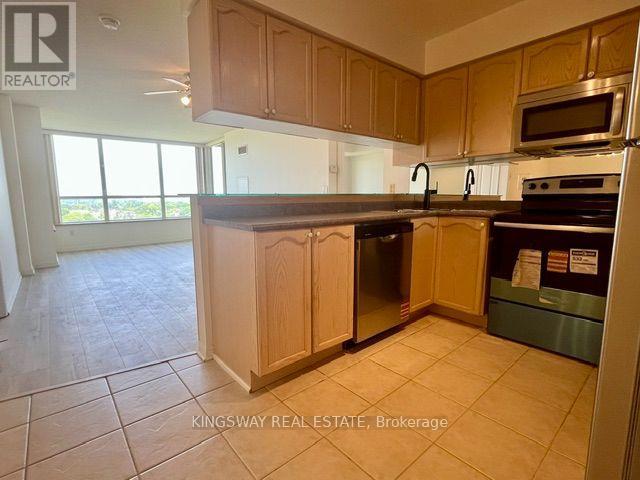 1108 - 1140 Parkwest Place, Mississauga, Ontario  L5E 3K9 - Photo 6 - W13630522