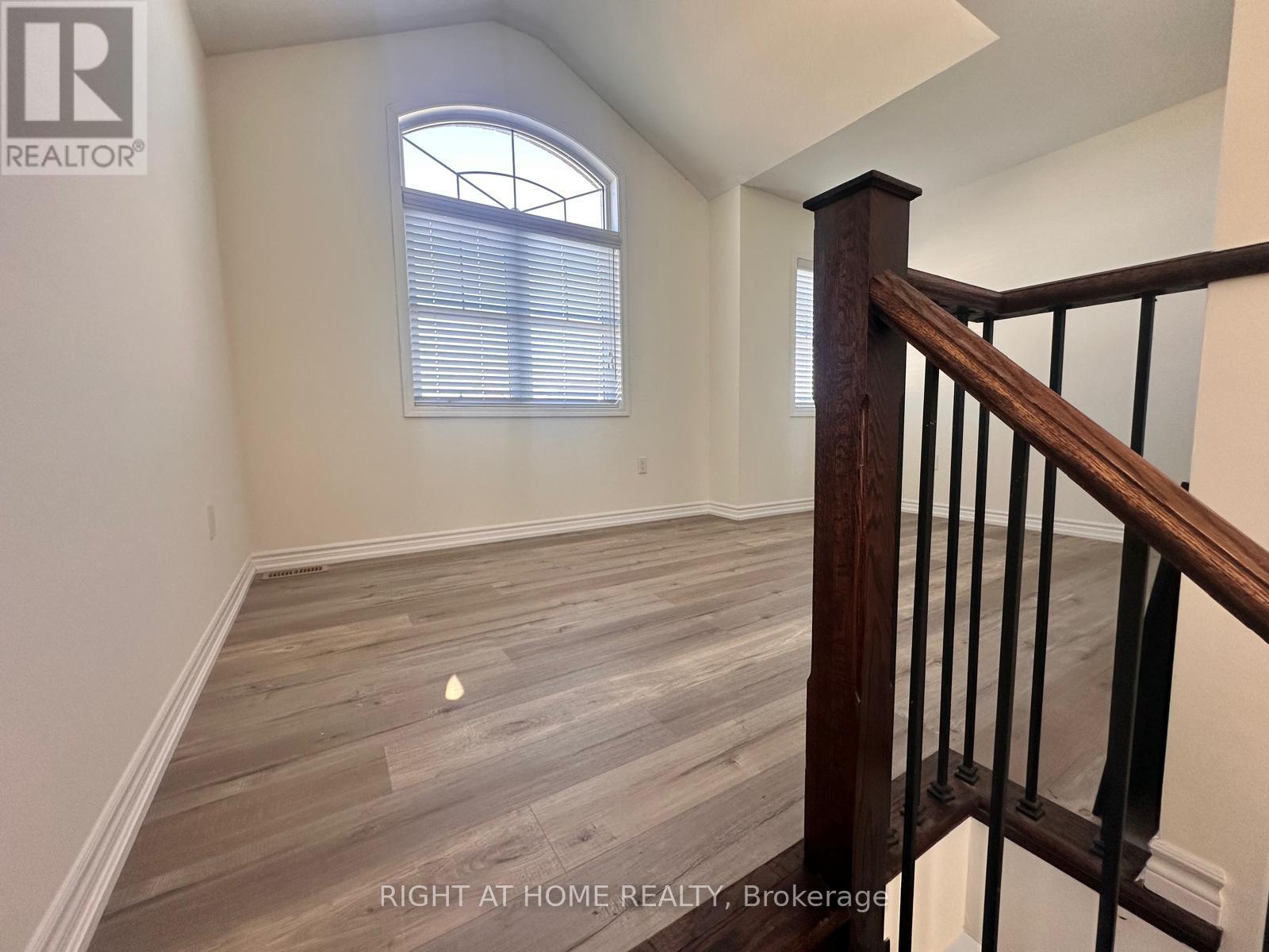 516 Equestrian Way, Cambridge, Ontario  N3E 0B5 - Photo 11 - X13630498