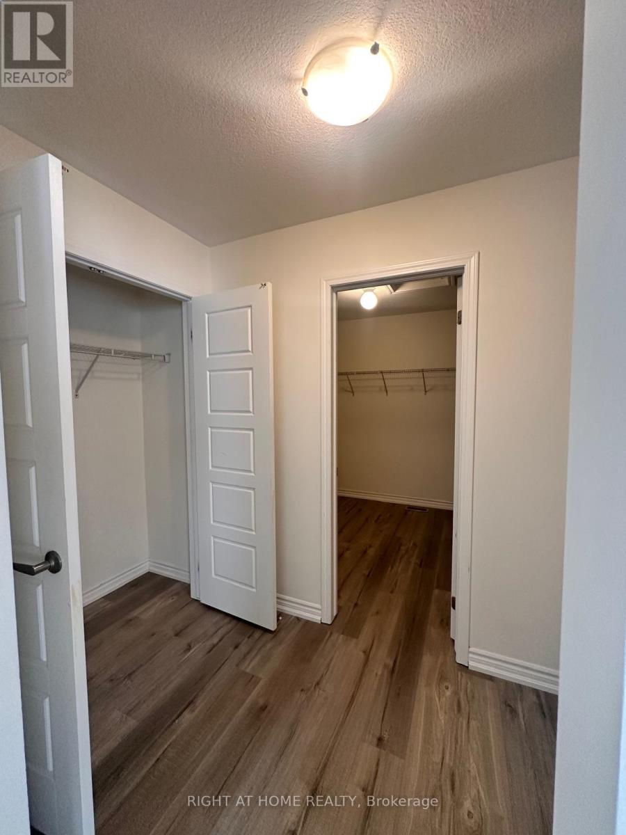 516 Equestrian Way, Cambridge, Ontario  N3E 0B5 - Photo 13 - X13630498