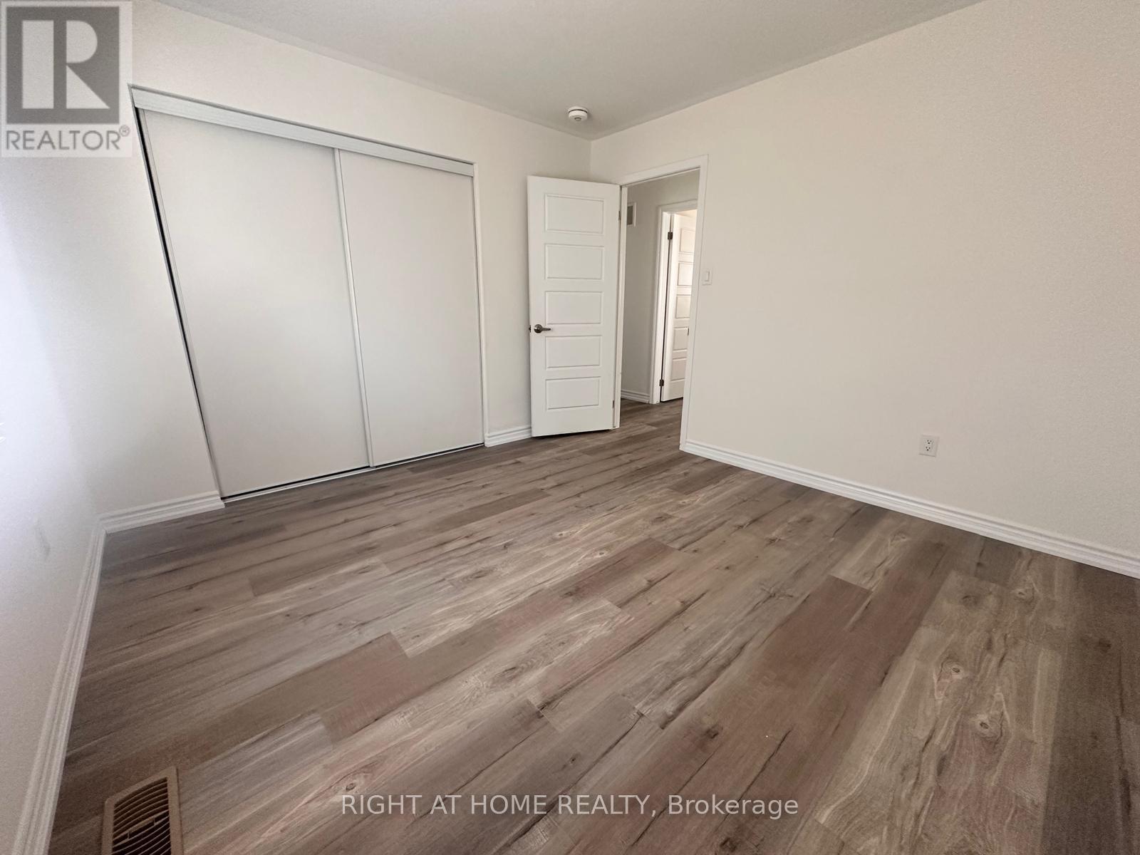 516 Equestrian Way, Cambridge, Ontario  N3E 0B5 - Photo 24 - X13630498