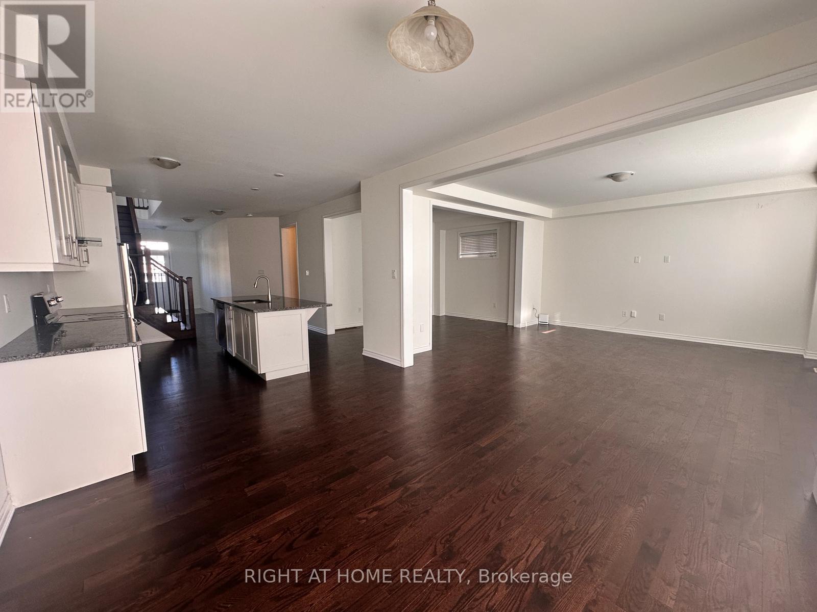 516 Equestrian Way, Cambridge, Ontario  N3E 0B5 - Photo 6 - X13630498