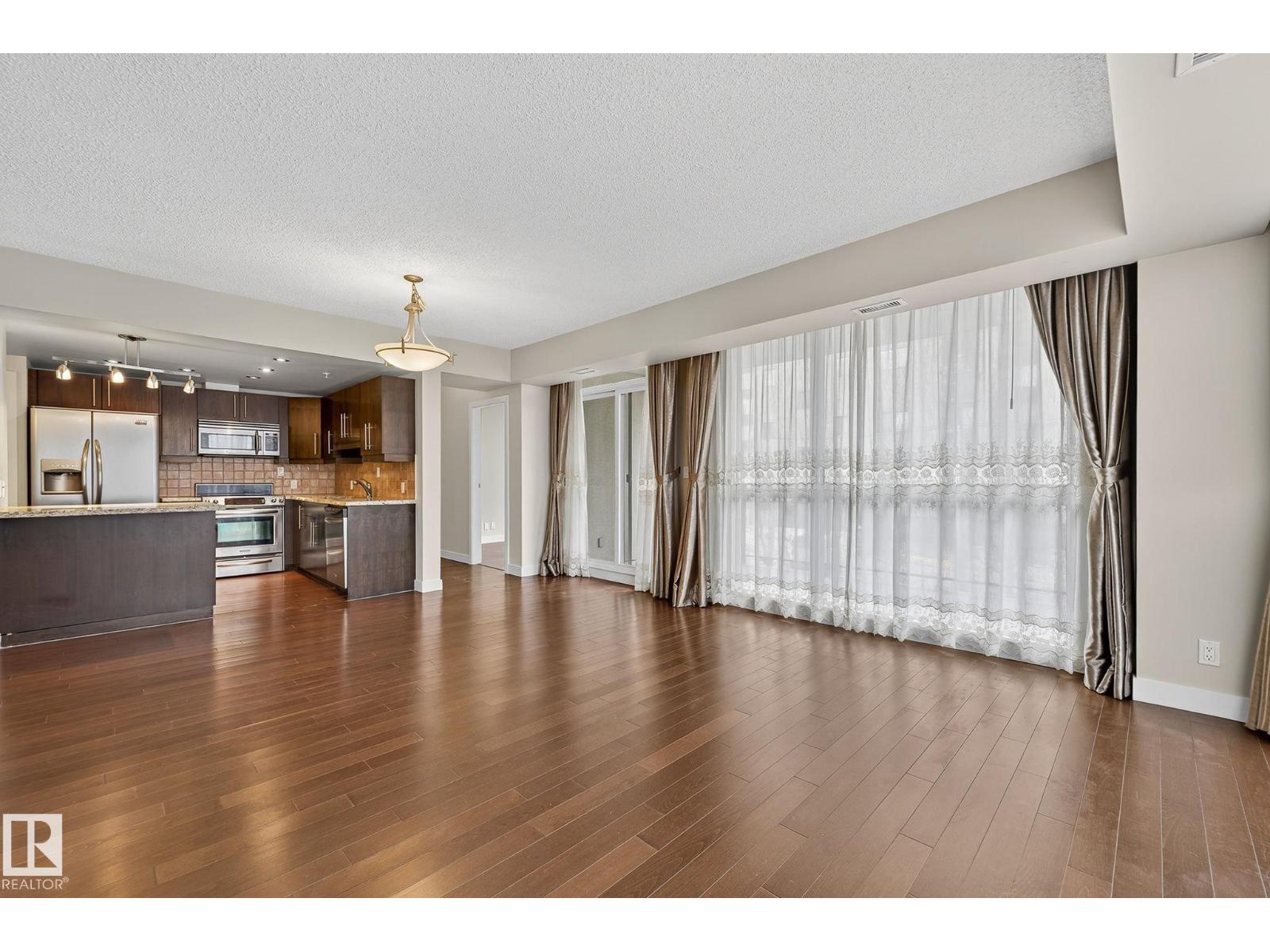 #203 10046 117 St NW, Edmonton, Alberta  T5K 1X2 - Photo 10 - E4501863