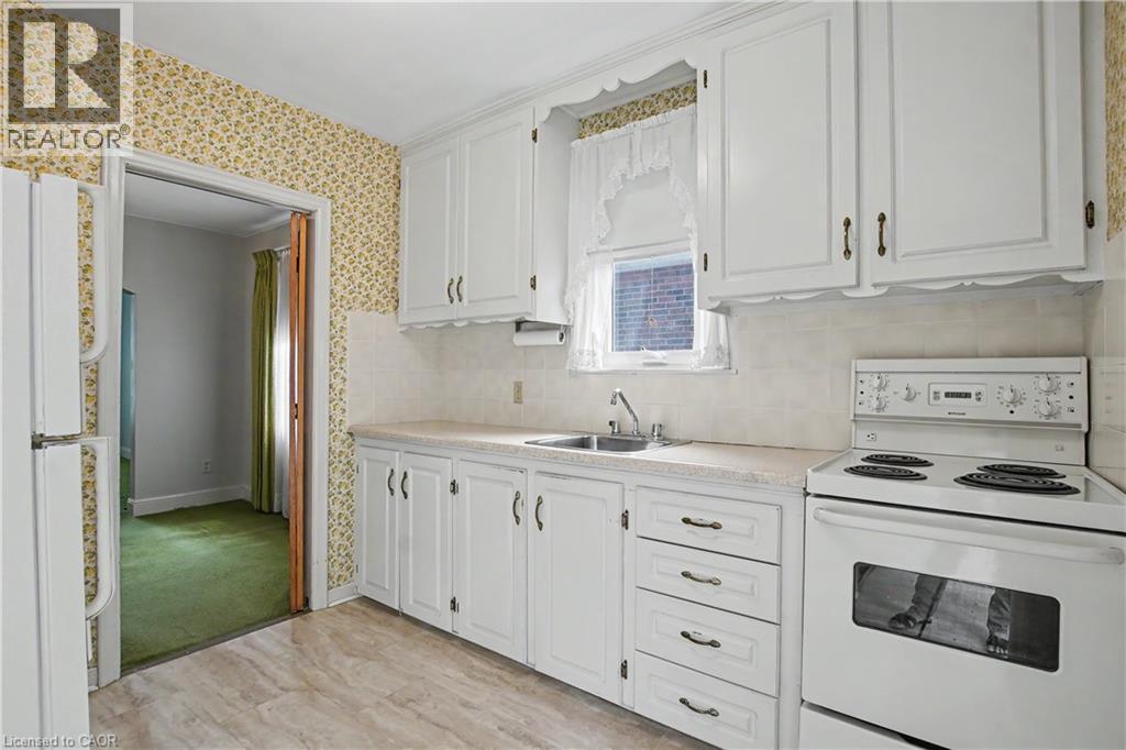 115 Norwood Road, Hamilton, Ontario  L8S 3R3 - Photo 4 - 40851681