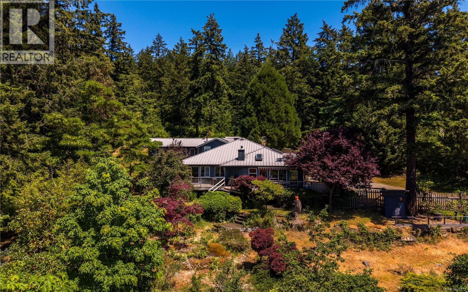 148 Oakspring Rd, Salt Spring, British Columbia