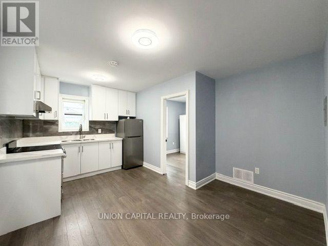 4 - 1342 Weston Road, Toronto, Ontario  M6M 4R5 - Photo 3 - W13624886
