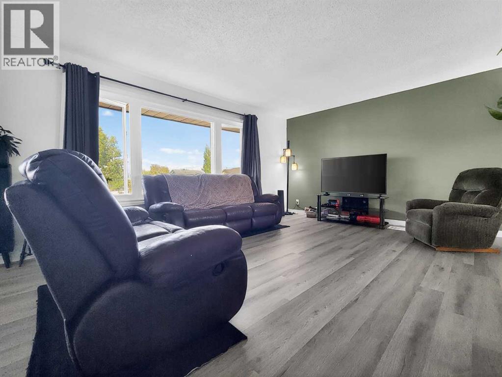 9704 94 Avenue, Wembley, Alberta  T0H 3S0 - Photo 7 - A2320847