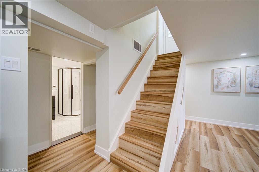 105 Weir Street S, Hamilton, Ontario  L8K 3A8 - Photo 16 - 40828739