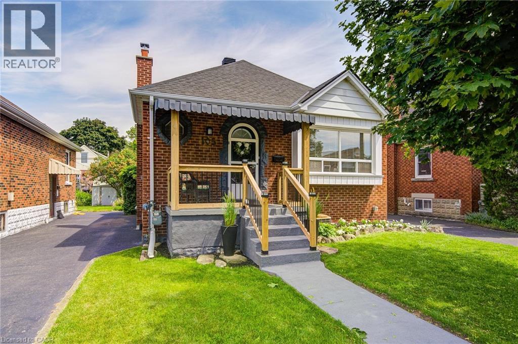 105 WEIR Street S, Hamilton, Ontario