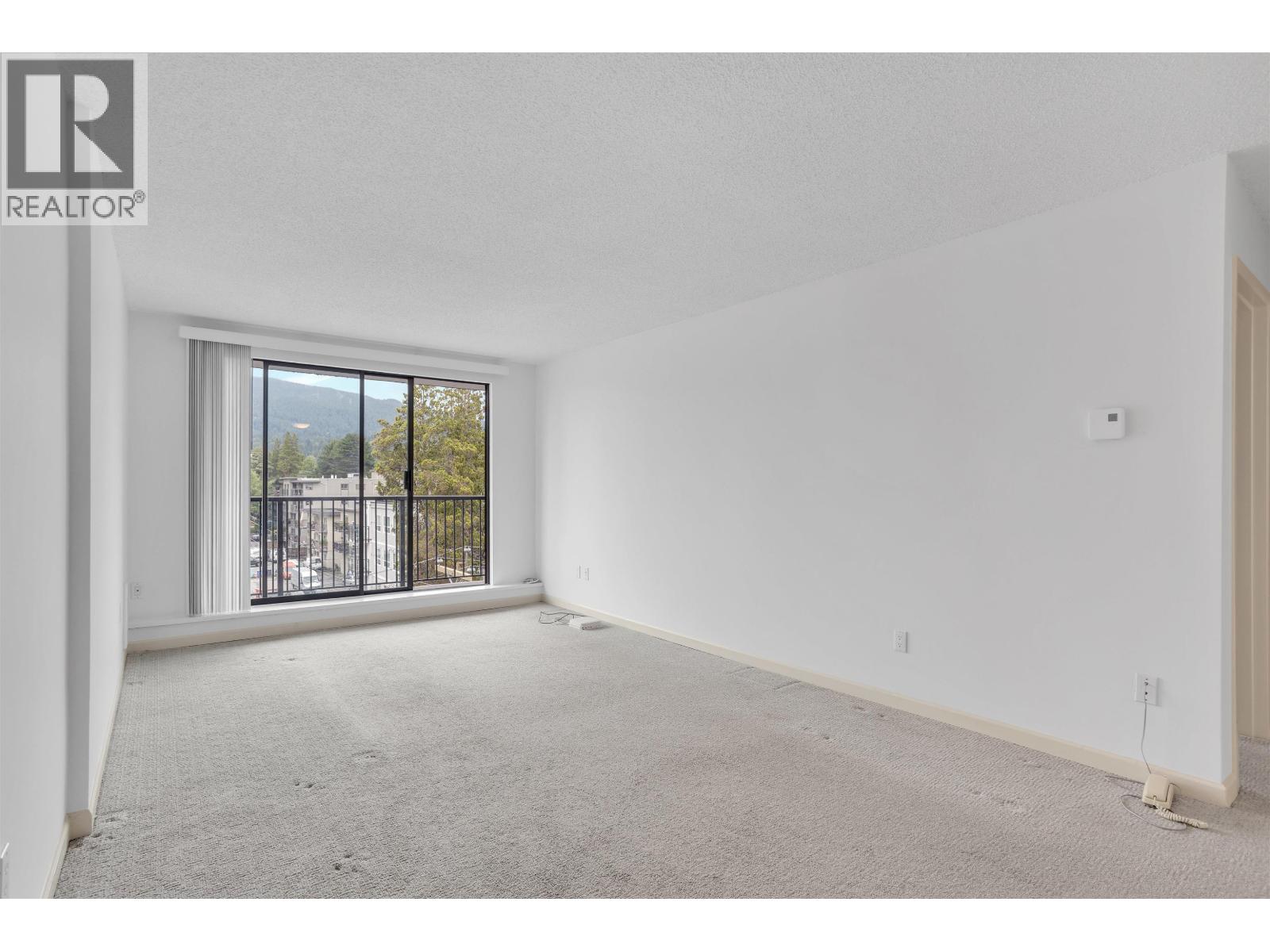 303 150 E 15th Street, North Vancouver, British Columbia  V7L 4N9 - Photo 6 - R3151862