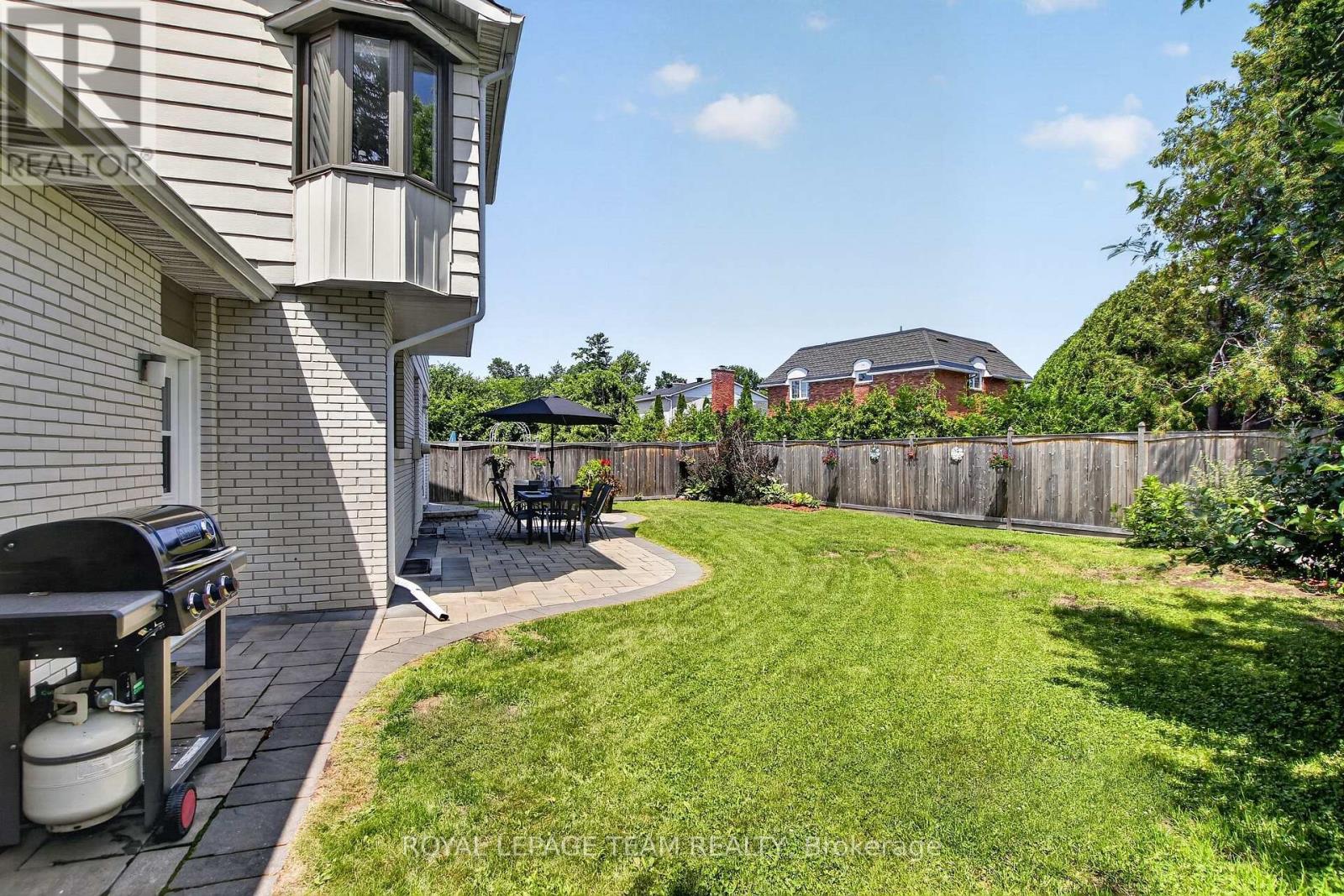 61 Amberwood Crescent, Ottawa, Ontario  K2E 7C2 - Photo 40 - X13588958