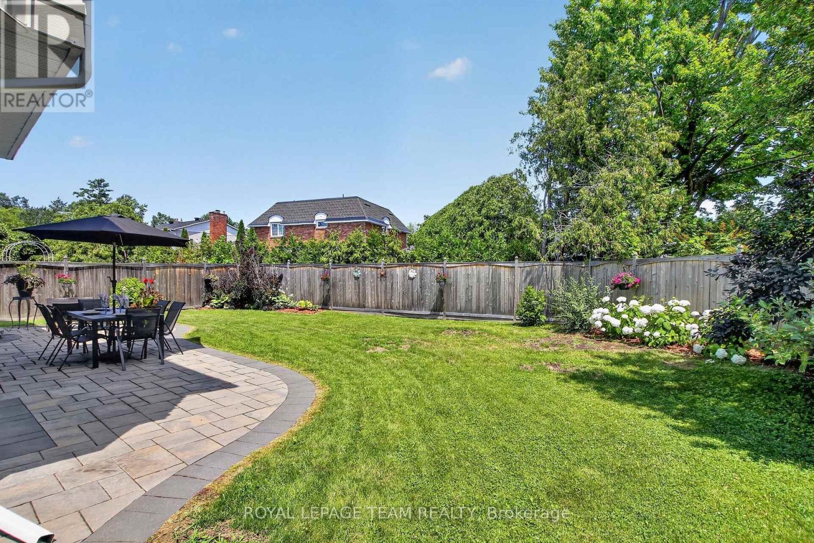 61 Amberwood Crescent, Ottawa, Ontario  K2E 7C2 - Photo 43 - X13588958