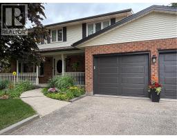 216 ALDERVIEW Drive, New Dundee, Ontario