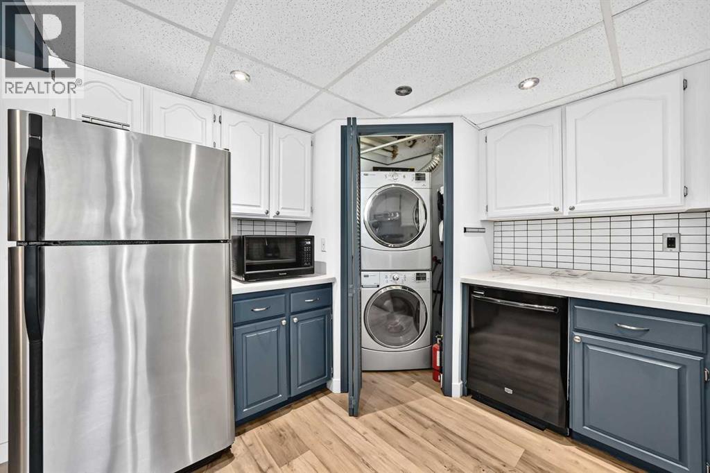 3, 3809 45 Street SW, Calgary, Alberta T3E 3H4 - Photo 15 - A2326595