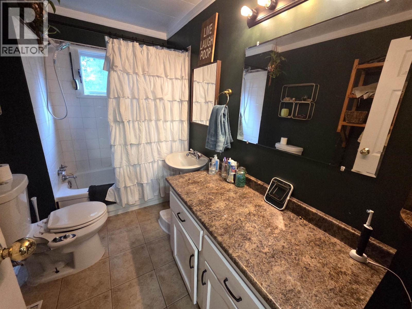 24610 Nessview Road, Prince George, British Columbia  V2K 5M7 - Photo 13 - R3151866