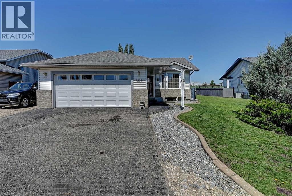 8206 107 Street, Grande Prairie, Alberta