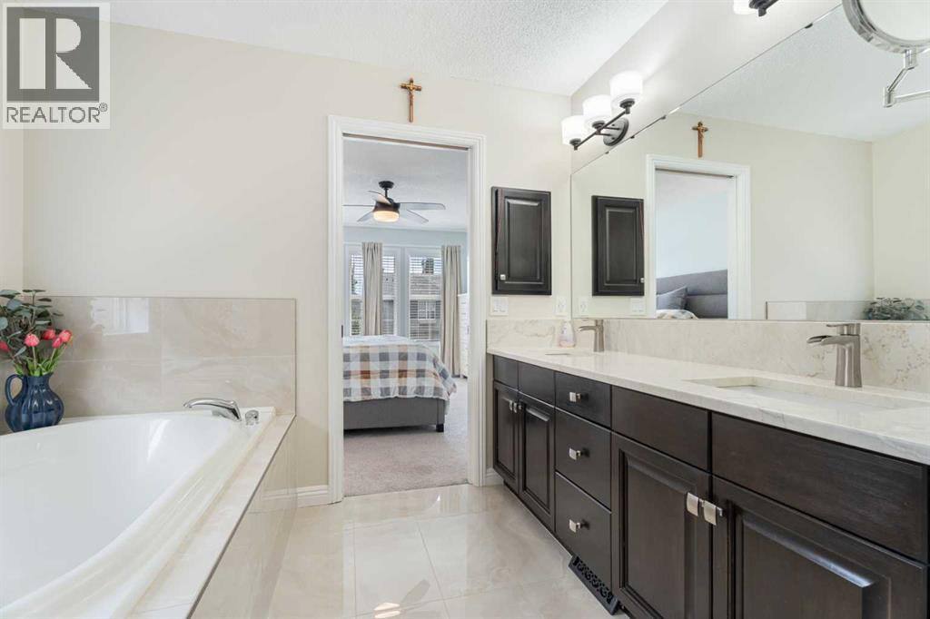 161 Cranleigh Bay SE, Calgary, Alberta  T3M 1H5 - Photo 34 - A2327641